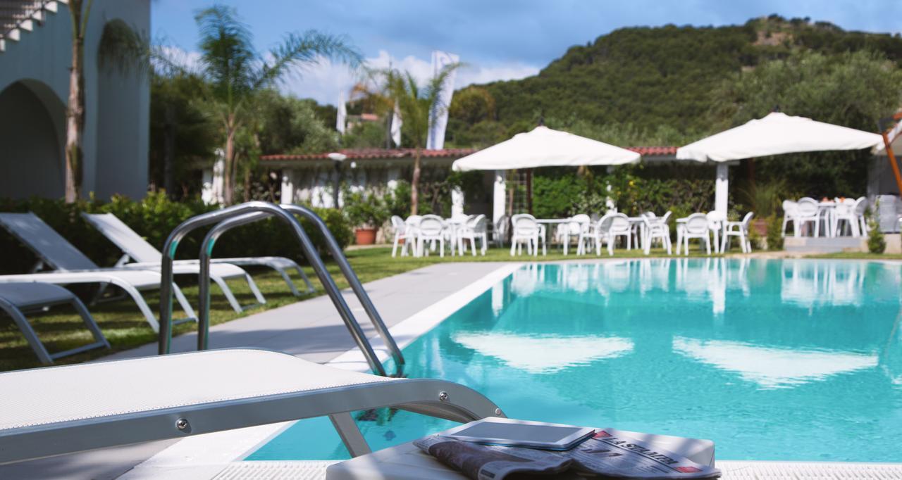 Baia Marticana Residence Hotel Agnone Cilento Eksteriør billede