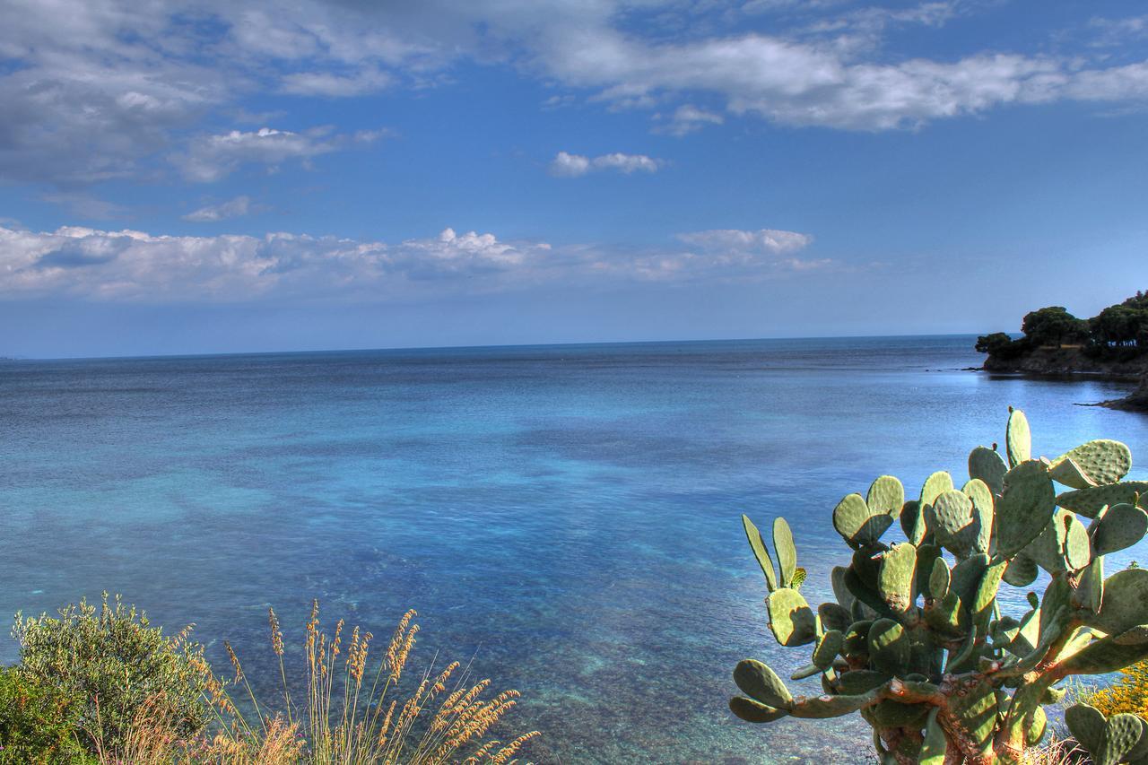 Baia Marticana Residence Hotel Agnone Cilento Eksteriør billede